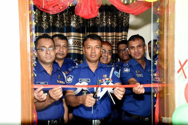 সাইবার অপরাধ প্রতিরোধে রাঙ্গামাটি পার্বত্য জেলার মাননীয় পুলিশ সুপার মহোদয়'‘সাইবার ক্রাইম মনিটরিং সেল'’ চালু করেছেন।সাইবার অপরাধ প্রতিরোধে রাঙ্গামাটি পার্বত্য জেলার মাননীয় পুলিশ সুপার মহোদয়'‘সাইবার ক্রাইম মনিটরিং সেল'’ চালু করেছেন।