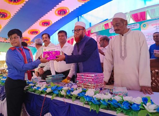 ভালুকায় জিপিএ-৫ প্রাপ্ত শিক্ষার্থীদের কে গণসংবর্ধনা- 