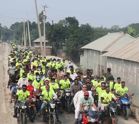 নাগরপুরে উপজেলা আওয়ামী লীগের অবরোধ'বিরোধী মোটরসাইকেল শো-ডাউন 
