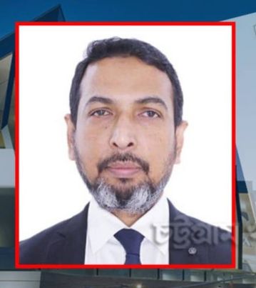 চট্টগ্রামের ডিসি ফখরুজ্জামানের পিএইচডি ডিগ্রি অর্জন। 