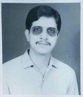 বীর মুক্তি যোদ্ধা থেকে জনপ্রিয় নেতা দাশুড়িয়ার উন্নয়নের সফল রুপকার মরহুম আব্দুল হামিদ জিন্নাহ এর ২২তম মৃত্যু বাষিকী। 
