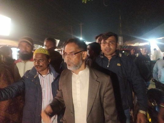 পটুয়াখালী -৩ স্বতন্ত্র মতন্ত্রের নির্বাচনের পদ প্রার্থী ,, লেঃ জেনারেল (অব:)আবুল হোসেন।