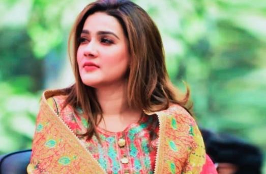 ১৭টি কেন্দ্রে ০১ টিও ভোট পাননি মাহি।