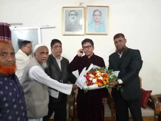 কুমিল্লা -৪আসনের নব নির্বাচিত এমপির সাথে শুভেচ্ছা বিনিময় করেন আন্তর্জাতিক মানবাধিকর সংস্থা (আসফ)।