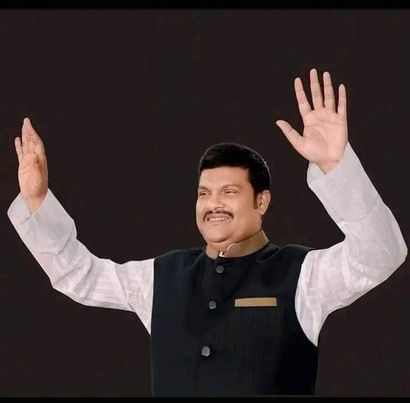 সন্দ্বীপে শান্তিপূর্ণ ভাবে ভোট গ্রহন হ্যাট্টিক করে এমপি হলেন মিতা