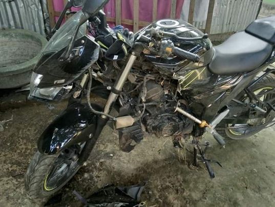 সিংড়ায় মটর সাইকেল এক্সিডেন্টে ১ জনের মৃত্যু: 