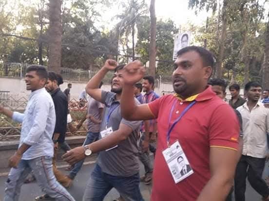 রাজনৈতিক জীবনের বিশাল সংক্ষিপ্ত বিবরণ