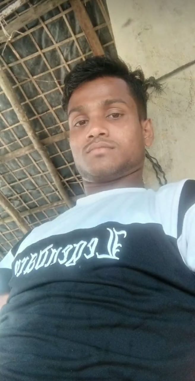 টেকনাফে সন্ত্রাসী হামলা ও জমি দখলের অভিযোগে আতঙ্কে পরিবার, বৃদ্ধা নারী হাসপাতালে