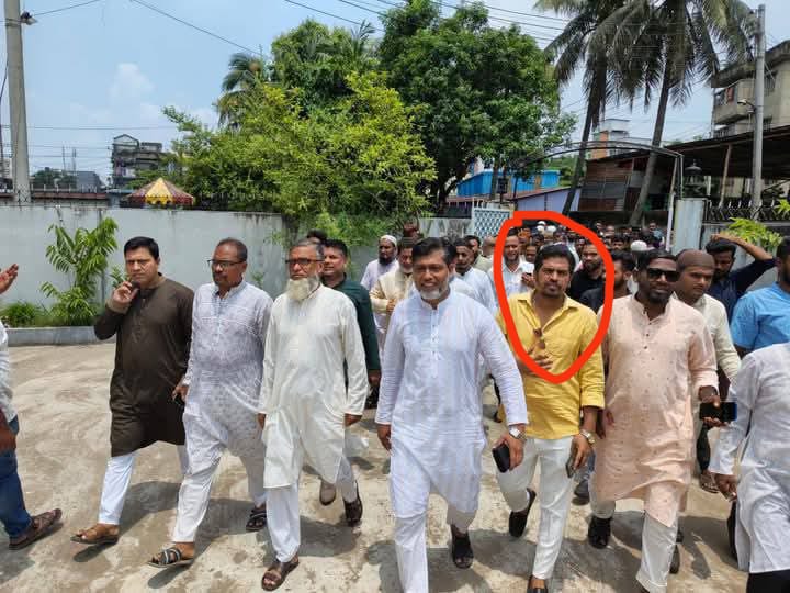 স্বেচ্ছাসেবক দলের নেতা  ও বায়েজিদ থানার  সদস্য  আব্দুল খালেকের বিরুদ্ধে অপপ্রচার: আওয়ামী দোসরদের ঘৃণ্য ষড়যন্ত্রের জবাব একটাই — আন্দোলনের ময়দানেই হবে