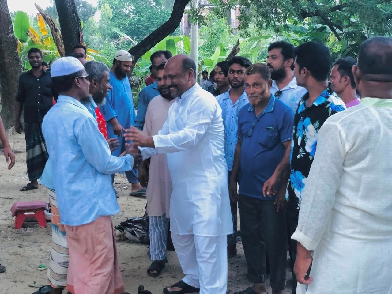 দিনাজপুর-৫ আসনে এস এম জাকারিয়া বাচ্চুর গণসংযোগ ও উঠান বৈঠক