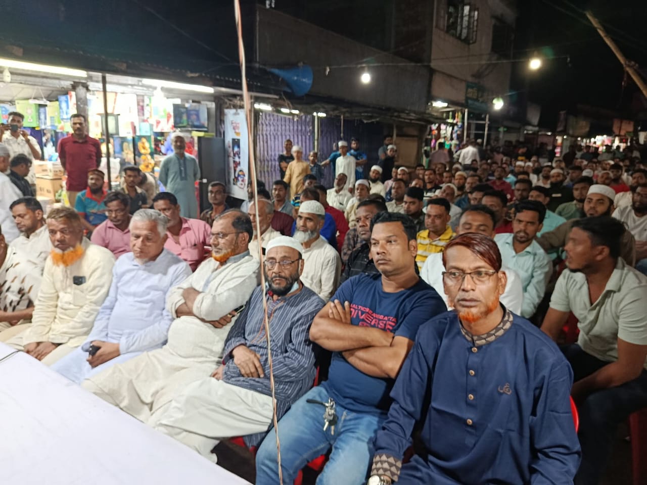 রাঙ্গুনিয়া চন্দ্রঘোনা লিচুবাগান ব্যবসায়ী কল্যাণ সমিতির মতবিনিময় সভা অনুষ্ঠিত। 