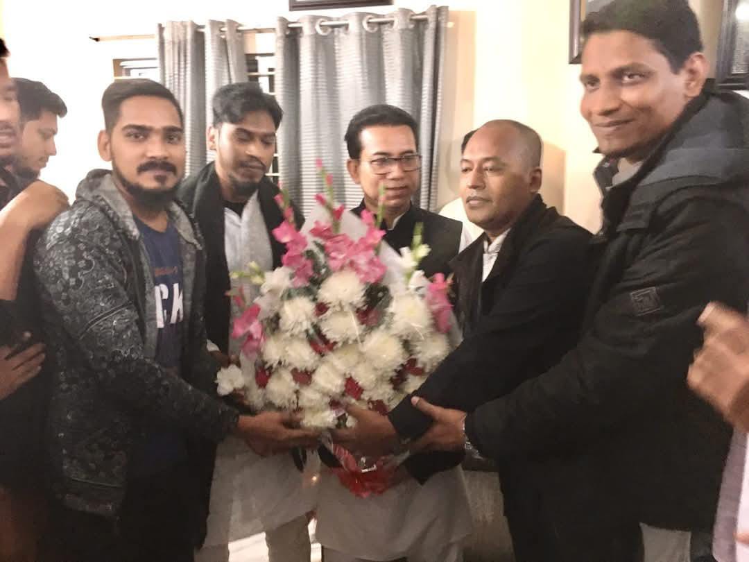 সাতকানিয়ার যুবলীগ নেতা দেলোয়ার রৌফবাদ থেকে গ্রেপ্তার