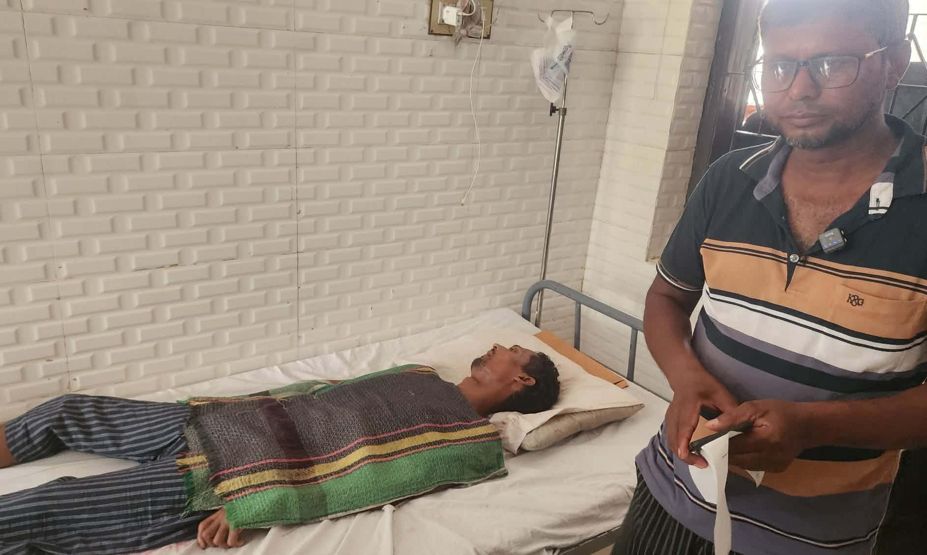 নড়াইলে চুরির অভিযোগে মানসিক প্রতিবন্ধী যুবক কে নির্যাতন